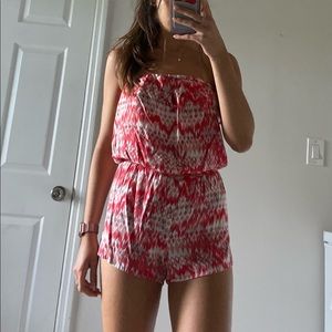 Guess red strapless mini romper size xs